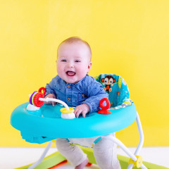 Bright Starts Giggling Safari Lauflernhilfe mit einfach faltbarem und verstaubarem Gestell Ходунки Giggling Safari с легко складываемой и убираемой рамой