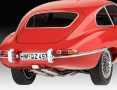 Revell Jaguar E-Type (Coupe) 1:24 Jaguar E Type (купе) 1:24