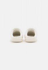 Nike Sportswear BURROW SE Hausschuh light orewood brown/aura/pale ivory BURROW SE тапочки светлый коричневый цвет рудного дерева/аура/светлая слоновая кость