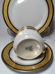 Heinrich Esplanade, Генрих Чайное трио &quot;Эспланаде&quot; темно-синее с позолотой, 3 предмета, 1970г.
