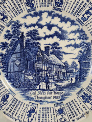 Тарелки винтажные English Ironstone, бело-голубая керамика, 4 шт x 24,5 x 2 см, Англия, 1986г.