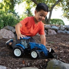 TOMY New Holland T7.270 Traktor Трактор New Holland T7.270