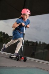 micro Scooter maxi micro mit T-Lenker Самокат макси микро с Т-образным рулем