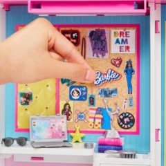 Mattel Barbie Traum Kleiderschrank ausklappbar mit Puppe Гардероб мечты Барби раскладывается вместе с куклой