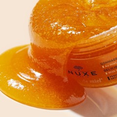 NUXE Reve de miel Deliciously Nourishing Body Scrub Восхитительный питательный скраб для тела Reve de miel