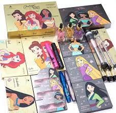 Catrice Disney Princess Face Set&amp;Bag , Катрис Принцессы Диснея НАБОР для ухода за лицом: сыворотка+маска+массажный роллер, Лимитированная коллекция, Германия 