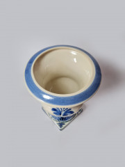 Delft Blau Holland Ваза с двумя ручками и цветочным рисунком в синих тонах, дельфтский фарфор, 18,5см x 11см, Голландия, 1960-70гг.