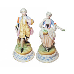 Набор статуэток винтажных "Дама в разноцветном платье" и "Мужчина в ярком сюртуке", фарфор, 2 шт., 22 x 11 см, Германия, 1960-70гг.