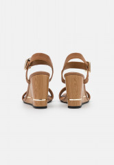 Tommy Hilfiger HARDWARE WEDGE  Clogs summer cognac АППАРАТНЫЙ КЛИН Сабо летний коньяк