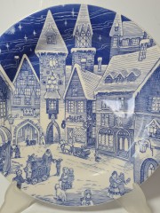 Тарелка декоративная винтажная Ironstone &quot;Рождественский вечер&quot;, коллекционная, фарфор, 24 см, Англия, 1960-70гг.