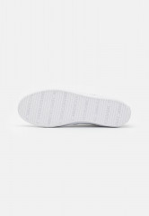 Tommy Hilfiger ESSENTIAL  Trainers bluecoast ESSENTIAL Кроссовки синий берег