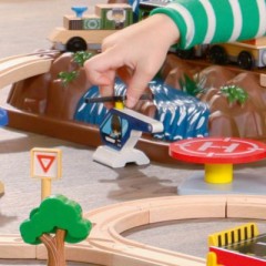 KidKraft Holzeisenbahnset Mountain mit Aufbewahrungsbox Деревянный поезд Гора с ящиком для хранения