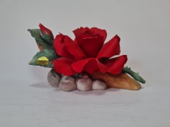 Статуэтка винтажная большая Capodimonte "Алая роза и бутон", фарфор,10 х 20 см, Италия, 1960-70гг.