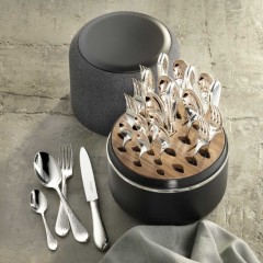 Robbe &amp; Berking Robbe &amp; Berking Martele - 925 Sterling Silber The Box inklusive 24-tlg. Menubesteck-Set Robbe &amp;amp; Berking Martele - Серебро 925 пробы Коробка, включающая 24 шт. Набор столовых приборов