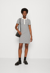 Tommy Hilfiger 1985 SLIM Day dress white/desert sky 1985 SLIM Повседневное платье белое/пустынное небо