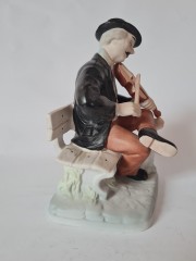 ARPO, Фарфоровая статуэтка &quot;Скрипач с собакой&quot;, Румыния, 19см, 1950-60гг.