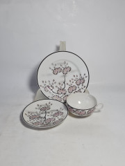 Чайное трио винтажное с традиционным японским декором &quot;Сакура&quot;, фарфор, Япония, 1970-80гг.
