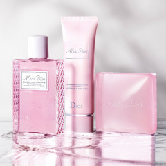 DIOR Miss Dior Blooming Scented Soap Feste Seife – Reinigt und pflegt  Твердое мыло Miss Dior Blooming Scented Soap очищает и питает