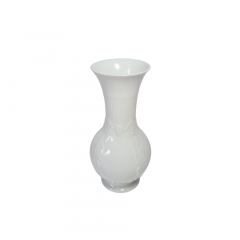 Royal Bavaria KPM Белая фарфоровая ваза с фактурным узором, 19 x 8,5 см, Германия, 1960-70гг.