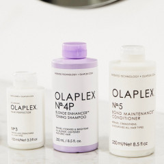 Olaplex No. 4P Blonde Enhancer™ Toning Shampoo  Нет. 4P Blonde Enhancer™ Тонизирующий шампунь