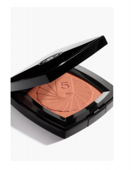 CHANEL Les Tarots de Chanel mattes puder-rouge in blood orange, Румяна с бархатистым матовым финишем, 14г, ограниченный тираж, коллекция Осень/Зима 2024, оранжево-коралловый