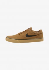 Nike SB CHRON UNISEX Sneaker low ale brown black CHRON UNISEX Низкие кроссовки женские эль коричневый черный