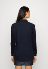 Tommy Hilfiger REGULAR Button-down blouse desert sky REGULAR Блузка на пуговицах небо пустыни