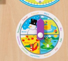 myToys ORIGINALS Kalenderuhr aus Holz Деревянные часы с календарем