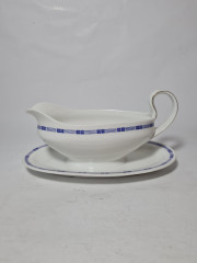 Соусник винтажный J&amp;C Trianom Bavaria, белый фарфор с синим узором, 22,5 x 13,5 x 10 см, Германия, 1960-70гг.