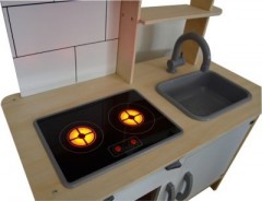 Eichhorn Spielkuche играть в кухню