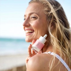 VENICE Hyaluronic Sun Drops - LSF50  Гиалуроновые солнцезащитные капли SPF50