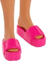 Mattel Barbie Loves Puppe im Regenbogen-Streifen Kleid Кукла Barbie Loves в платье в радужную полоску
