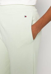 Tommy Hilfiger Tracksuit bottoms accent green Нижняя часть спортивного костюма зеленый акцент