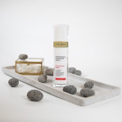 Judith Williams Hochwirksames Lifting-Serum mit sichtbarem Straffungseffekt Высокоэффективная лифтинг-сыворотка с видимым подтягивающим эффектом.