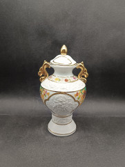 Ваза винтажная большая Im Stil KPM Bavaria в античном стиле, с двумя ручками, цветочный декор с позолотой, фарфор, 21 см, Германия, 1970-80гг.