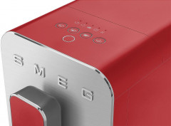 Smeg Smeg Kaffeevollautomat BCC02RDMEU, Herausnehmbare Bruheinheit  Полностью автоматическая кофемашина Smeg BCC02RDMEU, съемный заварочный блок