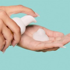 Benefit Tight #x27;n Toned Poren verfeinernder Schaum-Toner mit AHA+PHA  Tight #x27;n Toned Тоник-пенка для сужения пор с AHA+PHA