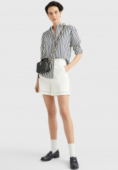 Tommy Hilfiger BANKER STP RELAXED Button-down blouse optic white/ desert sky stp BANKER STP RELAXED Блузка на пуговицах оптический белый/ пустынное небо stp