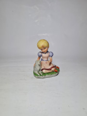 Статуэтка девочки с собакой Capodimonte, 11 x 9 см, Италия, 1960-70гг.