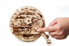 UGEARS Modellbausatz MONORAD Комплект моделей МОНОРАД
