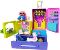 Mattel Barbie Extra Minis Set inkl. Puppe (pinke Haare)  Haustiere Набор Barbie Extra Minis включает в себя куклу (с розовыми волосами) и домашних животных