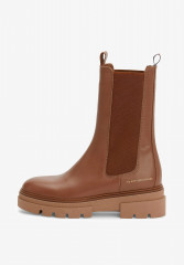 Tommy Hilfiger MONOCHROMATIC Ankle boots winter cognac МОНОХРОМАТИЧЕСКИЙ Ботильоны зимний коньяк