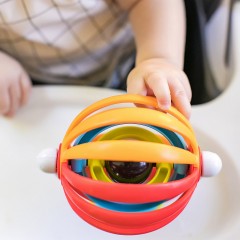 Baby Einstein Baby Einstein Hochstuhlspielzeug Sticky Spinner Baby Einstein High Chair Toy Sticky Spinner