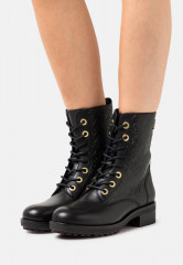 Tommy Hilfiger MONOGRAM BOOT Lace-up ankle boots black MONOGRAM BOOT Ботильоны на шнуровке черный