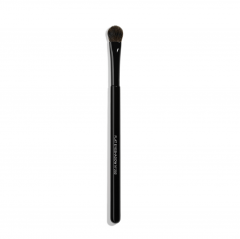 CHANEL PINCEAU OMBREUR PLAT N°202  Кисть для глаз 