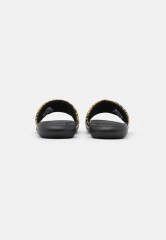 Nike Sportswear VICTORI ONE SLIDE Pantolette flach chutney/white/black VICTORI ONE SLIDE Мюли на плоской подошве чатни/белый/черный