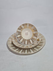 Чайное трио винтажное Im Stil Winterling Marktleuthen Bavaria &quot;Розовые розы в золотом орнаменте&quot;, фарфор, Германия, 1960-70гг.