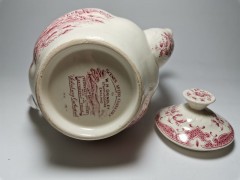 W.H. Grindley Staffordshire,  У.Х. Гриндли Стаффордшир Винтажный фарфоровый чайник &quot;Собор в Солсберри&quot; 21см х 9см, Англия, 1970-1980гг.