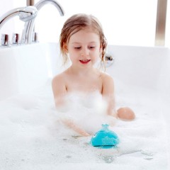 HAPE Badespielzeug Seifenblasen-Wal Игрушка для ванны Bubble Whale