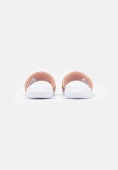 Nike Sportswear VICTORI ONE SLIDE Pantolette flach metallic red bronze/white VICTORI ONE SLIDE Мюли на плоской подошве металлик красная бронза/белый